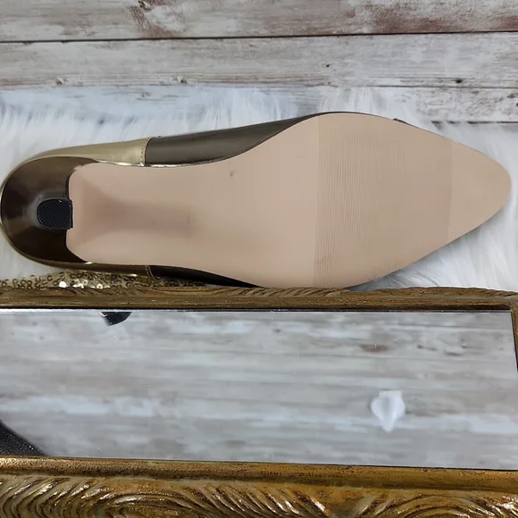 NWOT, Annie, Tri-color gold shoes size 7M - Picture 6 of 11